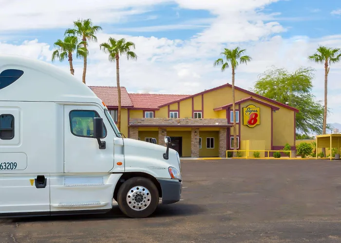 Super 8 By Wyndham Goodyear/phoenix Area Hotel