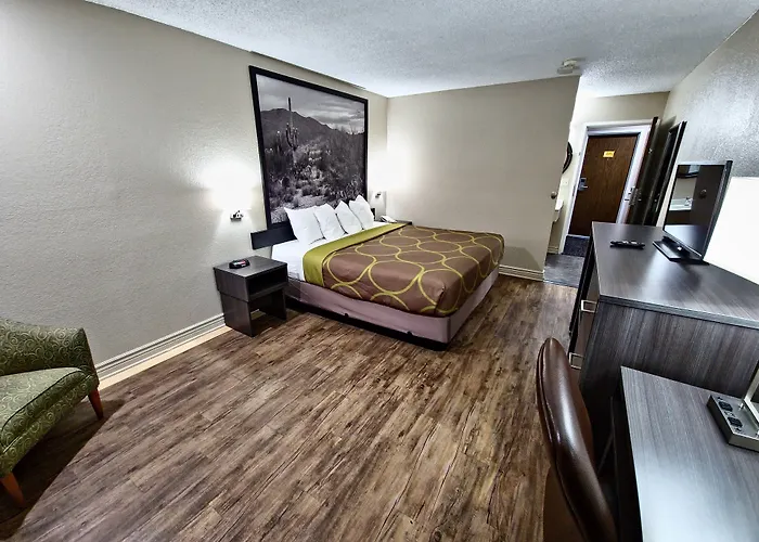 Hotel Super 8 By Wyndham Goodyear/phoenix Area 2*