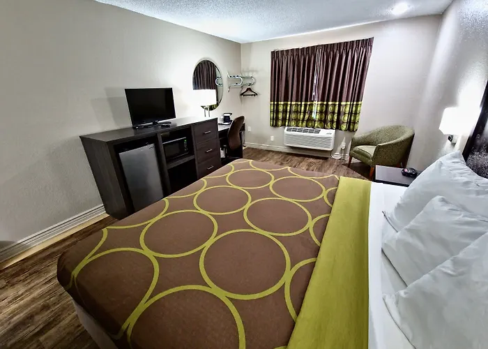 Super 8 By Wyndham Goodyear/phoenix Area Goodyear