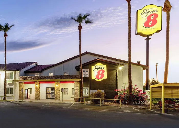 Super 8 By Wyndham Goodyear/phoenix Area 2*