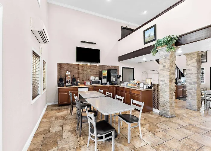 Super 8 By Wyndham Goodyear/phoenix Area 2* Goodyear
